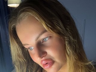 Erotischer Video -Chat BrattyMeaCulpa