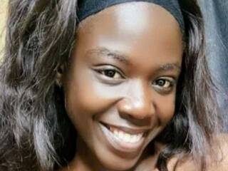 Erotischer Video -Chat Bratz22