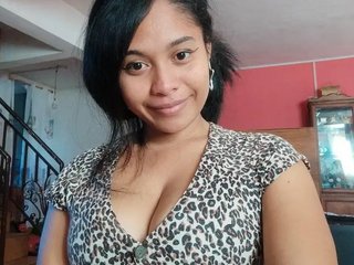 Erotischer Video -Chat Brendah23