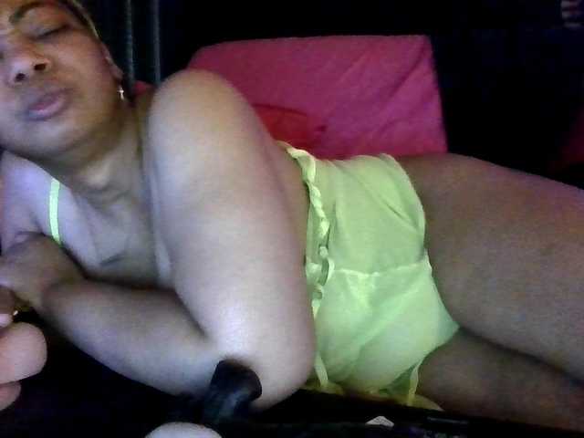 Fotos BrownRrenee hi C2C 30 tokens and private messages 25 TOKENS MAX 3 MIN Squirt show open 200 tokensgoddess appreciation is welcomed request comes with tokens