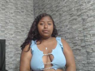 Erotischer Video -Chat BrunetteSexy24