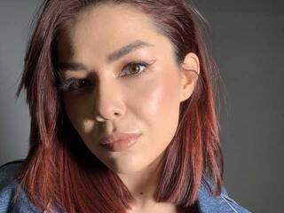 Erotischer Video -Chat Cami2702