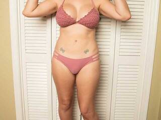 Erotischer Video -Chat CamilaColin