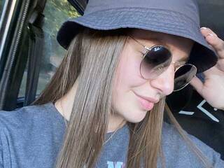 Erotischer Video -Chat CarlieActive