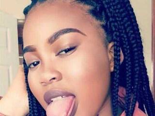 Erotischer Video -Chat Carolina-Cutie