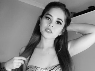 Erotischer Video -Chat CassidyLulu1