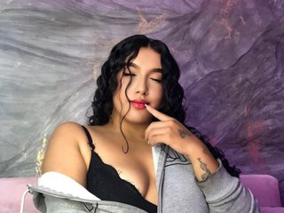 Erotischer Video -Chat CatalinaCoopper