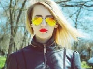 Erotischer Video -Chat catycam