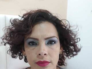 Erotischer Video -Chat cecionfire