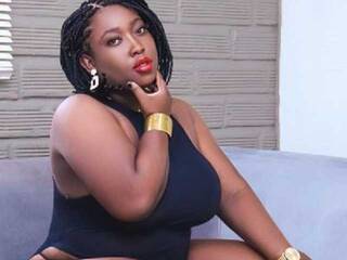 Erotischer Video -Chat Chanel-blak