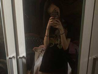 Erotischer Video -Chat Charlotte-Angel