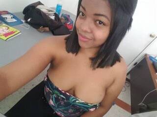 Erotischer Video -Chat ChaynaJohns