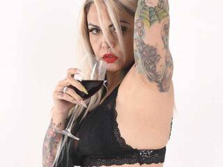 Erotischer Video -Chat inkfemme