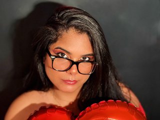 Erotischer Video -Chat CholeBroww