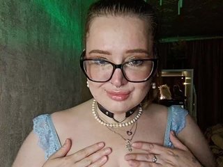 Erotischer Video -Chat Cinnamon-Bun