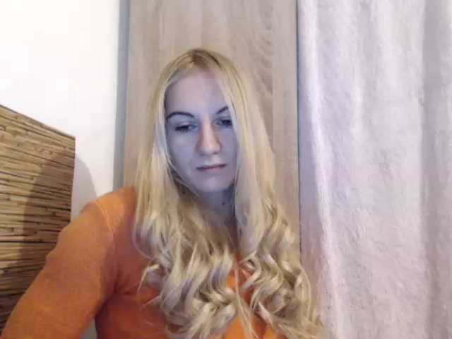 Fotos Claraxd8 hi, hru , welcome to my room ! make me cum 1000