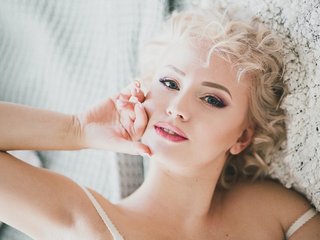 Erotischer Video -Chat CozySandra