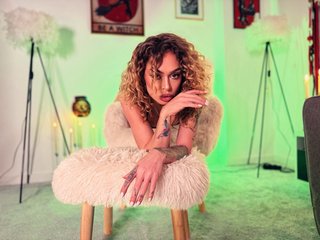 Erotischer Video -Chat curlynatashaa
