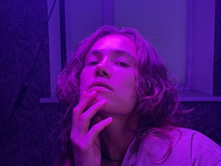 Erotischer Video -Chat curlyNed