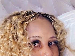 Erotischer Video -Chat Curvybae