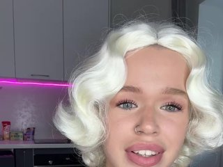 Erotischer Video -Chat Cute-bitch