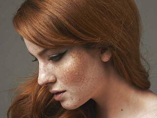 Erotischer Video -Chat Dok_Honey