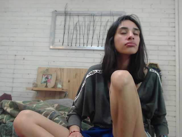 Fotos Roxana_ let's have fun, I'll do a , come on guys 5 spankings on the ass , help do it babyy
