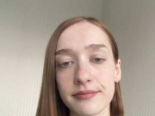 Erotischer Video -Chat DacotaDoll