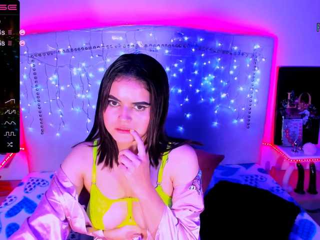Fotos Daliaaprilx Welcome guys, let's have fun show pussy 70, show boobs 60, show ass 50, dildo pussy 120, anal 300, deep Throat 100, squirt 300, naked 120.