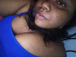 Erotischer Video -Chat daphnee024