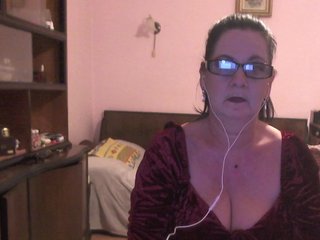 Erotischer Video -Chat DelicateMilf69