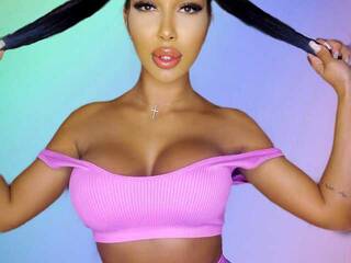 Erotischer Video -Chat Denise-Quinn