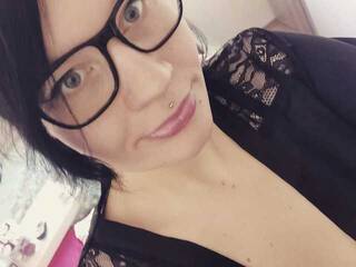 Erotischer Video -Chat DevoteLudiaa