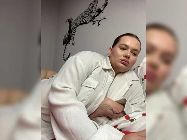 Sendung Screenshots Divine-1