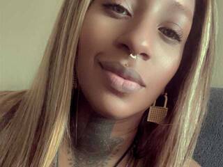 Erotischer Video -Chat DomCherrired