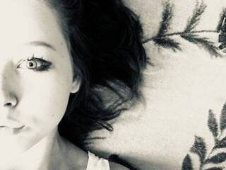 Erotischer Video -Chat -KItIn-