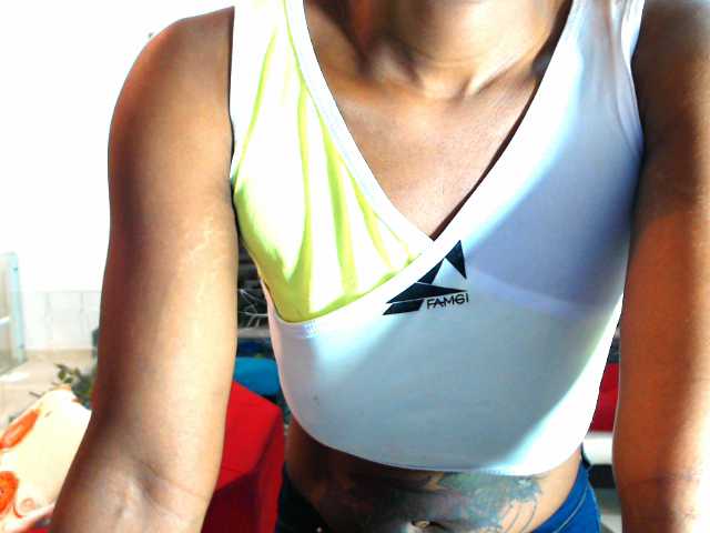 Fotos EbonyShow "#ebony #hermosa #anal #latina #dildo #pussy #bigass #ass #cum #deepthroat #feet #horny #atm #naked #suck #spanks #cute #spit #daddy #tatoo #sexy #shaved"