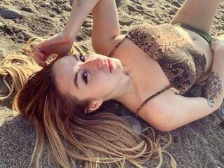 Erotischer Video -Chat EditaFaantasy