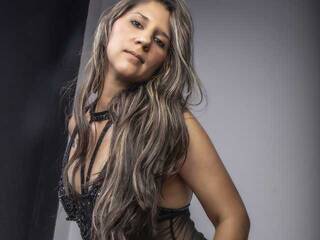 Erotischer Video -Chat Eiimyy-