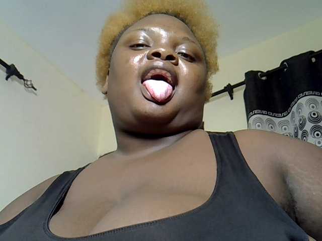 Foto des Profils bigtittymama45