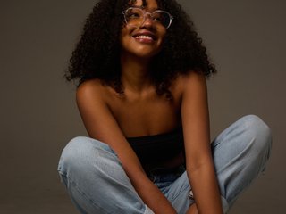 Erotischer Video -Chat ELENNA-SNOW