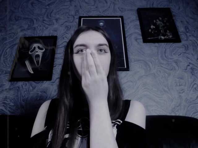 Sendung Screenshots EllaDark