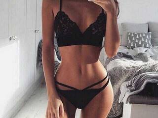 Erotischer Video -Chat ElleDeyn