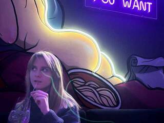 Erotischer Video -Chat EllyKetto