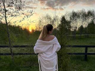 Erotischer Video -Chat Emaleena