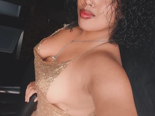 Erotischer Video -Chat Emha-Lopez