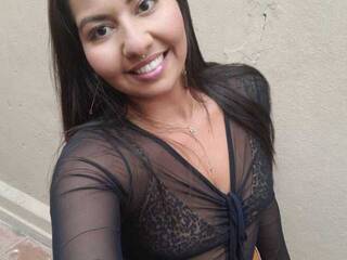 Erotischer Video -Chat Emyllinha