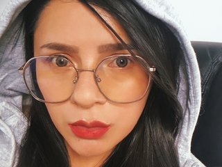 Erotischer Video -Chat EMILI-EVANS