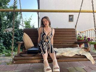 Erotischer Video -Chat Emilia99a