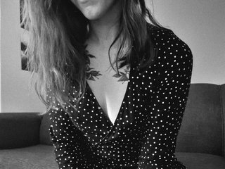 Erotischer Video -Chat EmilieEdelana